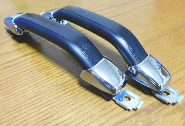 OEM Nissan 240Z/260Z Interior Door Pull Handles - Image 3