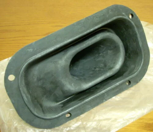 OEM Nissan 240Z Rubber Shift Boot - Image 3