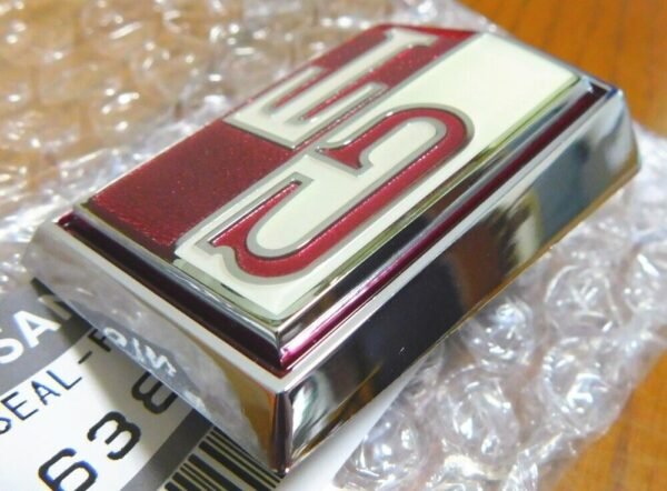 OEM Skyline C10 2D GT Emblem - Image 2
