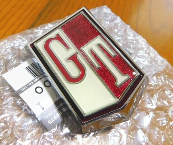 OEM Skyline C10 2D GT Emblem - Image 5