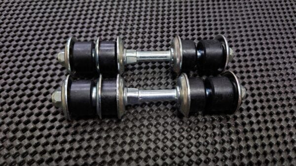 OEM AE86 Front Stabilizer Link/Bushing/Retainer Assembly - Image 2