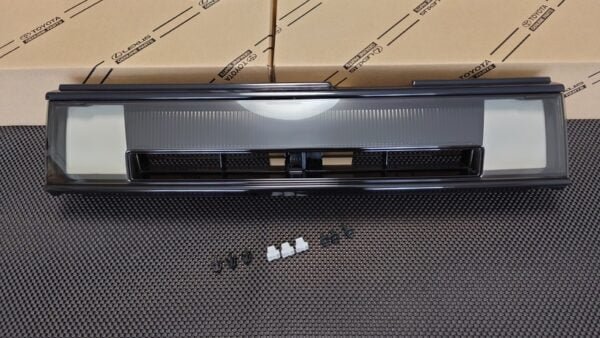 OEM AE86 Levin Late Model GT-APEX Grille