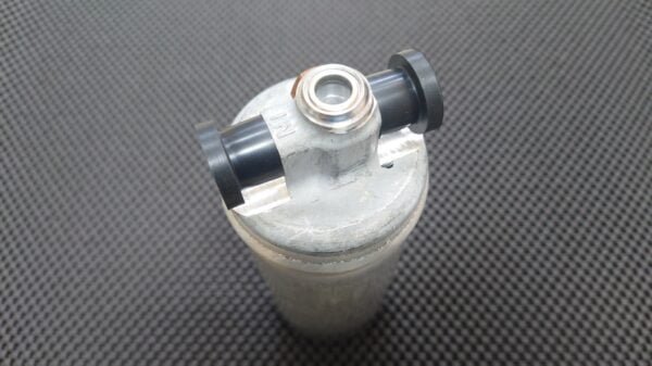 OEM AE86 Air conditioner/R12 liquid tank (receiver tank)