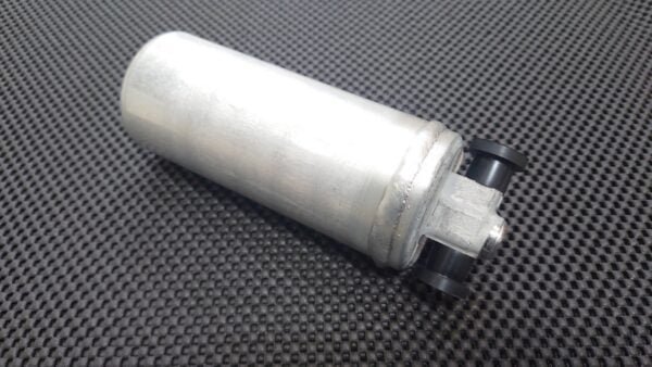 OEM AE86 Air conditioner/R12 liquid tank (receiver tank) - Image 2