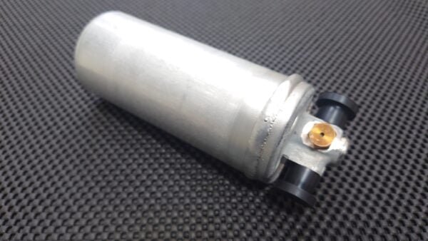 OEM AE86 Air conditioner/R12 liquid tank (receiver tank) - Image 3