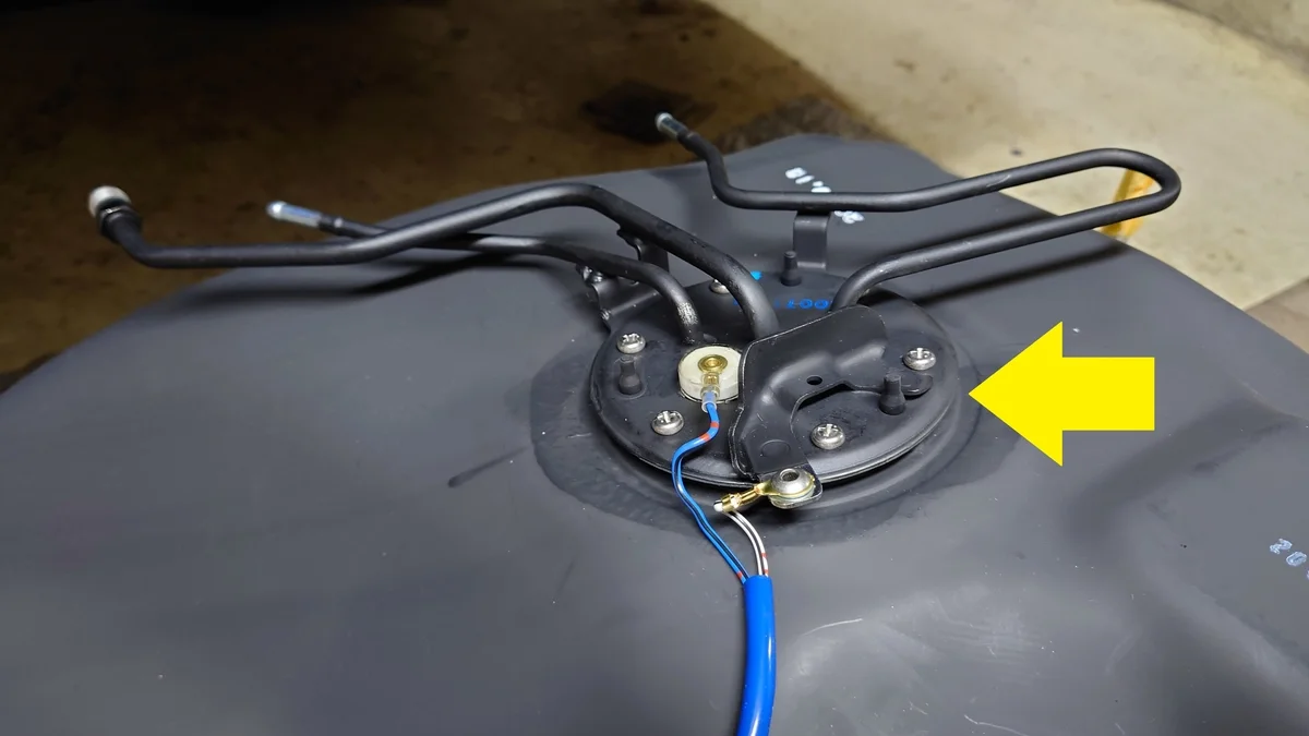 OEM AE86 Fuel Pump Bracket Gasket - Image 3