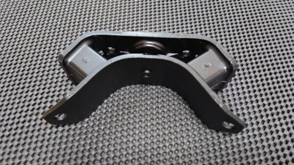 OEM AE86 Reinforced Transmission mount/T50 mission/TRD - Image 2