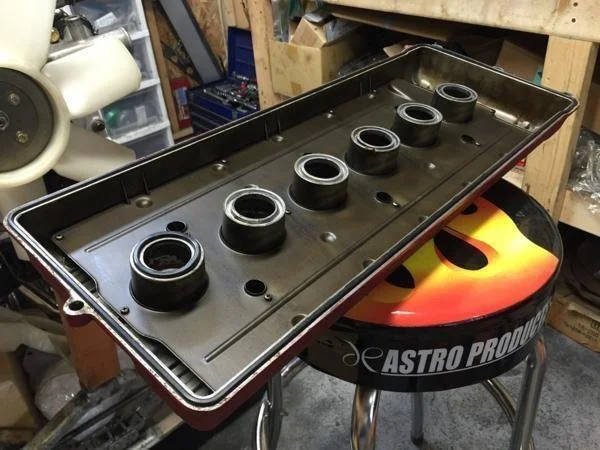 Skyline C10 2D/4D S20 Engine Valve Cover Gasket Set - Image 2