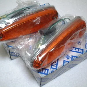 OEM Skyline Kenmeri C110 Front Turn Signals. Pair Left/Right