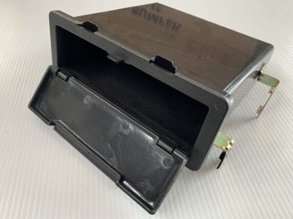 Skyline C10 2D/4D Center Console Box - Image 3