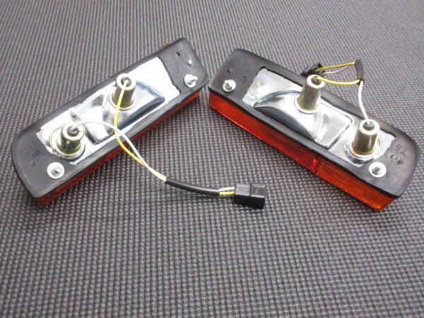 Sunny B110 Amber Front Turn Signal Indicator Lights Pair - Image 2