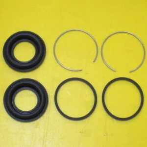 Corolla E70 Front Brake Caliper Seal Kit