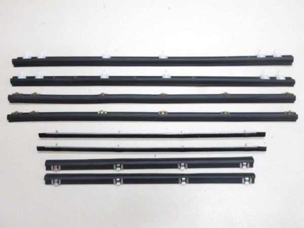 Corolla E70 4-Door Sedan Drainage Molding Set