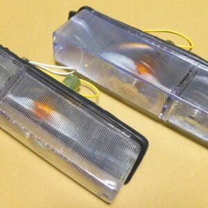 Alternative view of Bluebird 510 Front Indicator Turn Signal Lights (Clear)