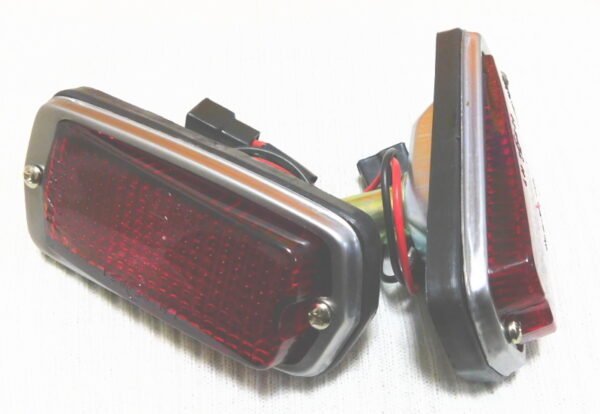 Bluebird 510 Red Side Marker (turn signal) Lights - Image 3