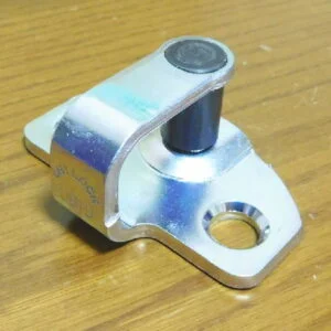 Alternative view of OEM Nissan Bluebird 510 Door Striker Set