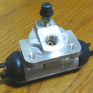 Alternative view of Bluebird 510 Rear drum Brake Cylinder